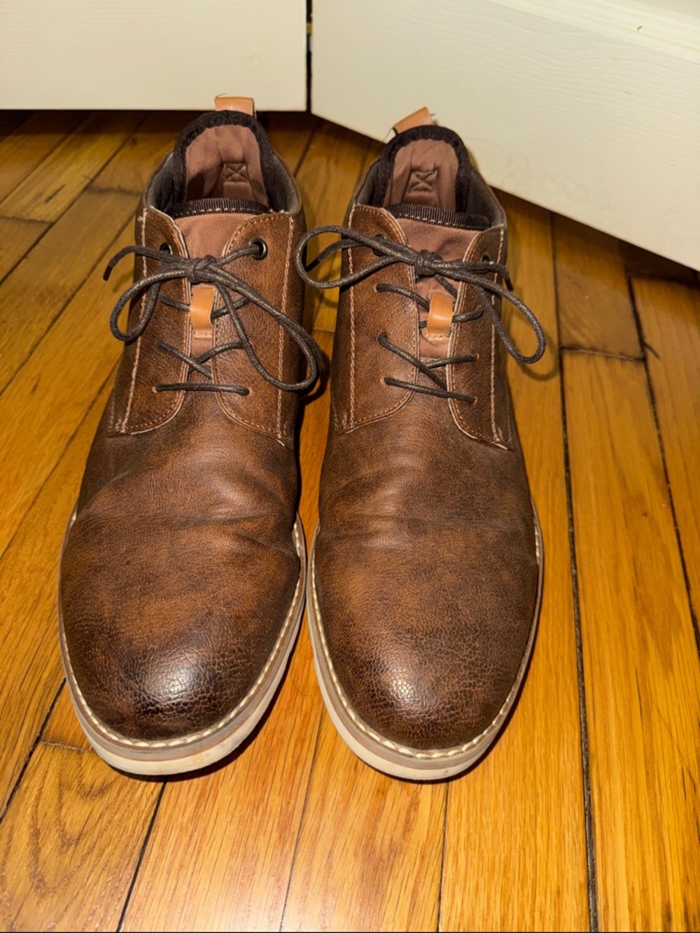 Classic Brown Leather Chukka Boots for Men - Timeless Casual Style